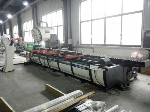 購(gòu)買鋁型材加工設(shè)備應(yīng)該如何選擇？